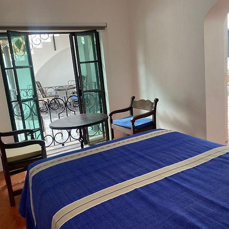 Casa Yollotzin Hotell Ajijic Exteriör bild